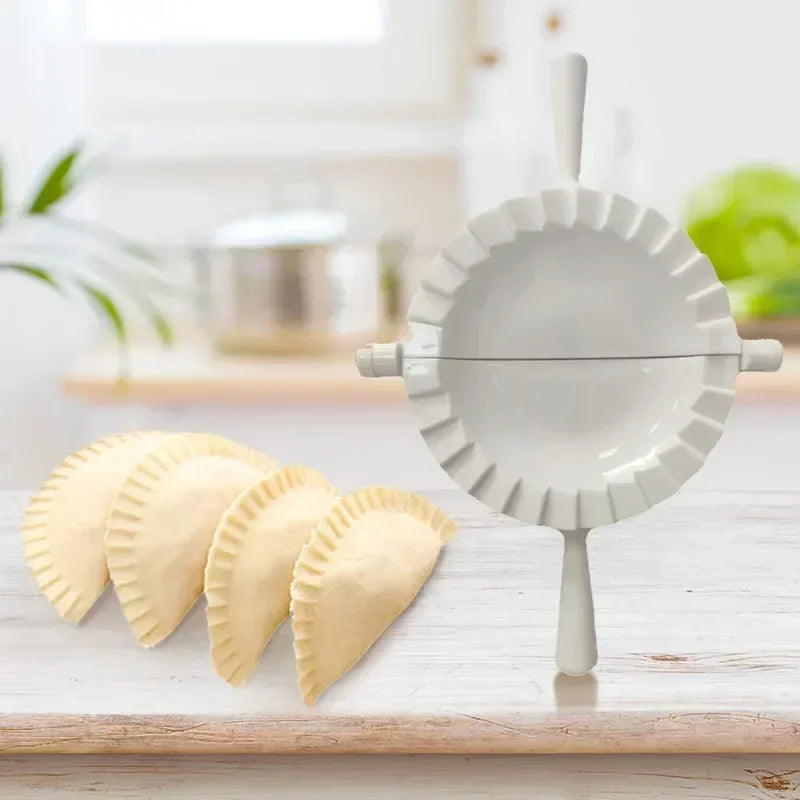 Dumpling Maker Mold – Hand Dough Press for Dumplings, Ravioli & Pastry DIY Tool