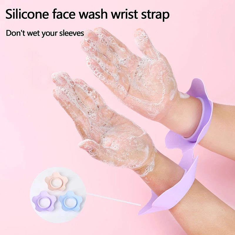 Flower Silicone Wrist Wash Bands (1 Pair) – Soft Water-Blocking Wristbands for Face Washing