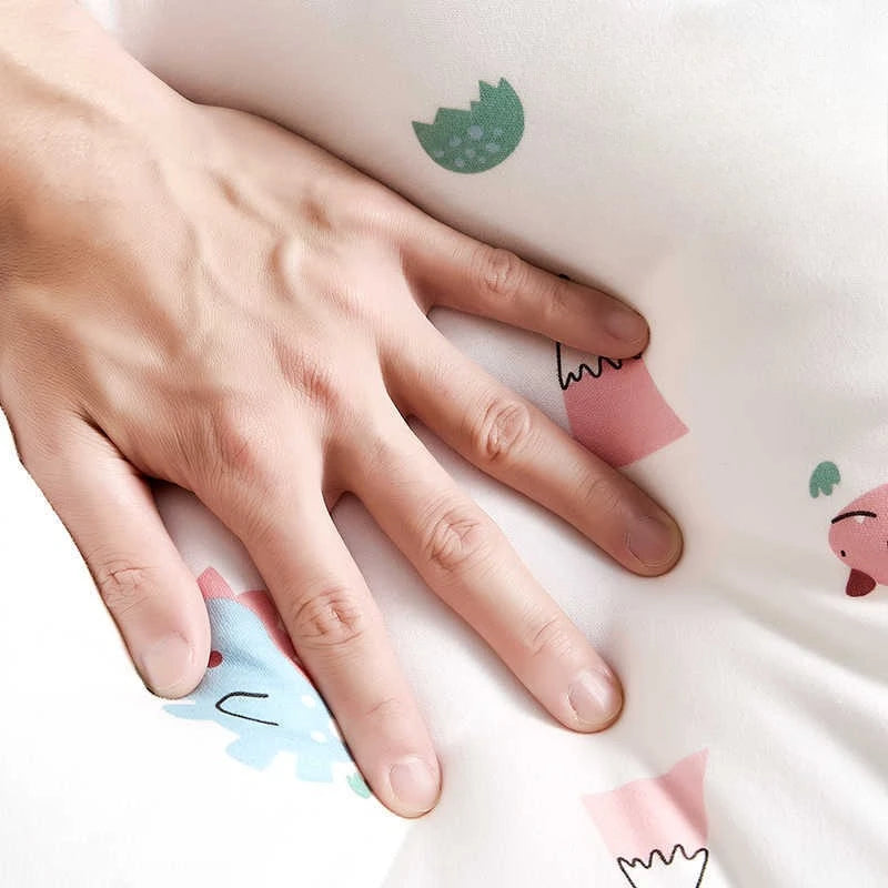 Autumn & Winter Baby Swaddle Blanket – Cute Cartoon Cotton Newborn Wrap (0–6 Months)