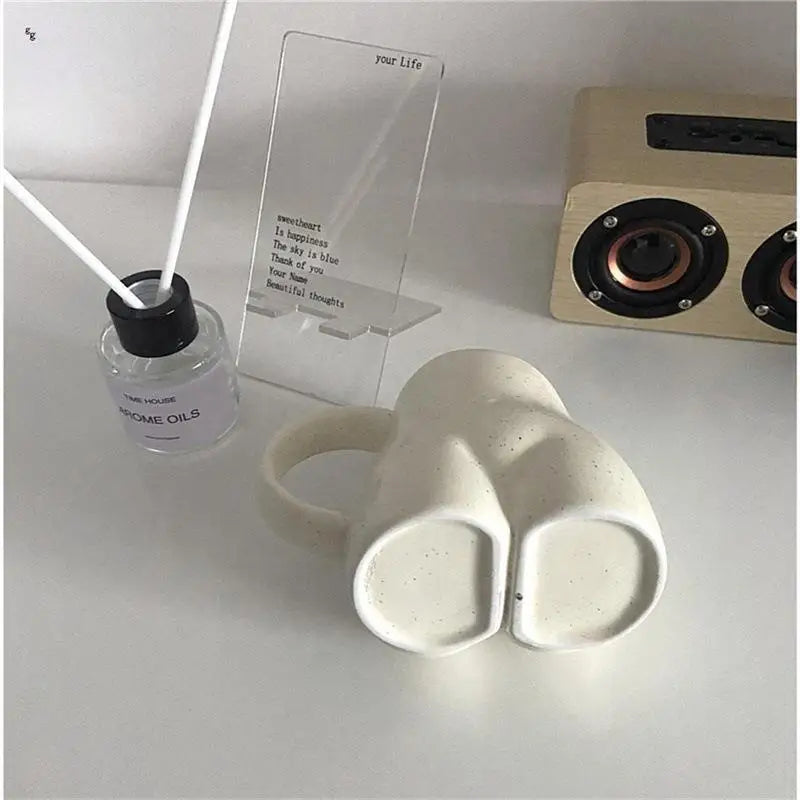 Creative Ass Shape Ceramic Coffee Mug – Funny Decorative Heat-Resistant Porcelain Cup 250ml