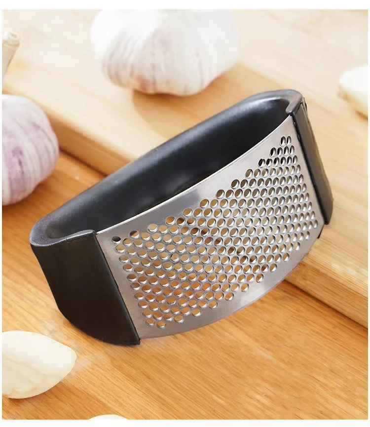 Stainless Steel Garlic Press – Manual Garlic Mincer & Crusher for Easy Kitchen Prep